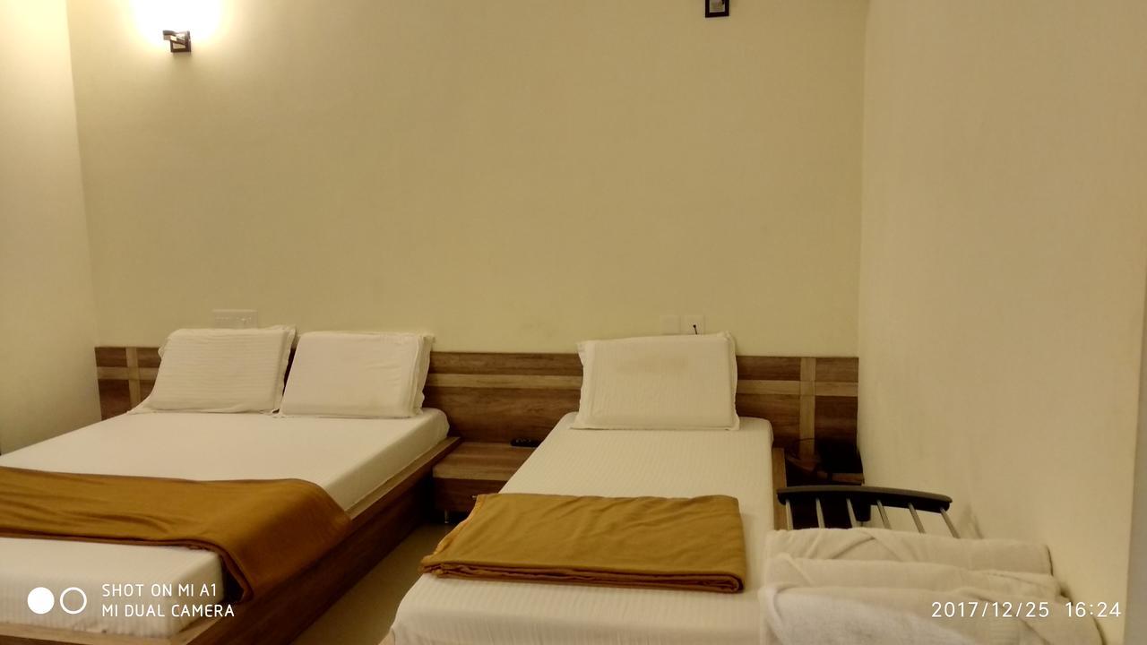 Shesha Kuteera Hotel Subrahmanya Экстерьер фото